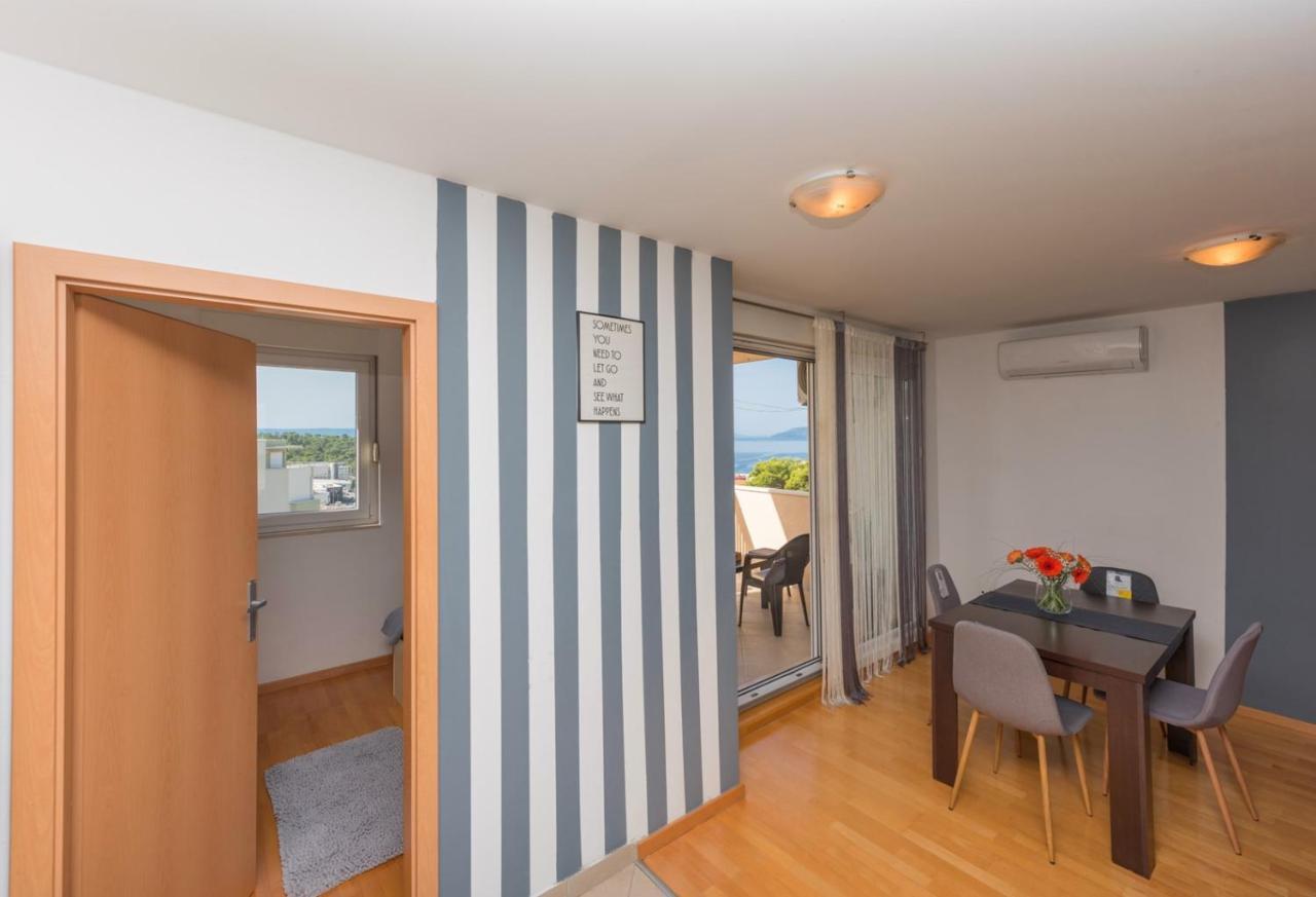 Apartment Sea View In Makarska, Free Parking Exterior photo