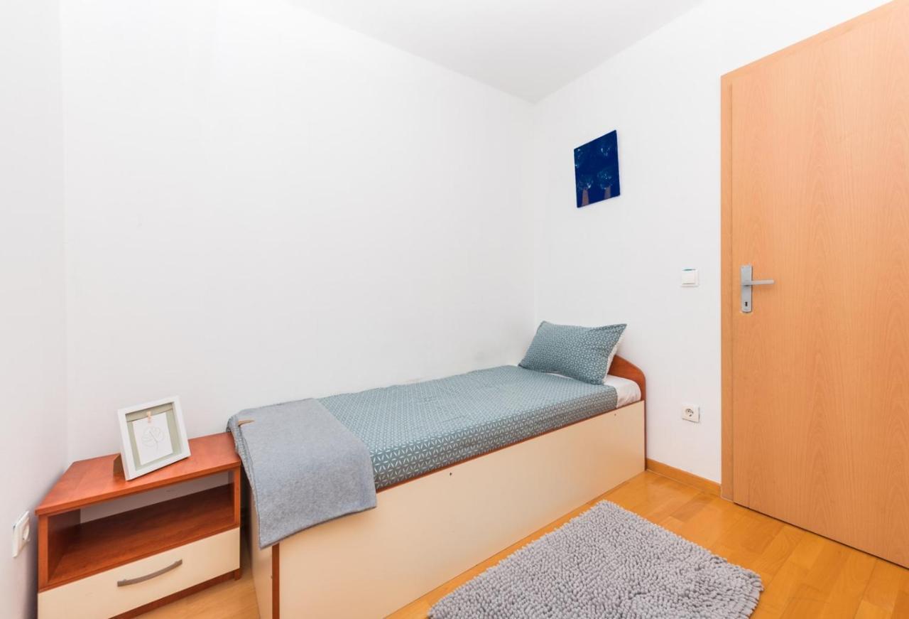 Apartment Sea View In Makarska, Free Parking Exterior photo